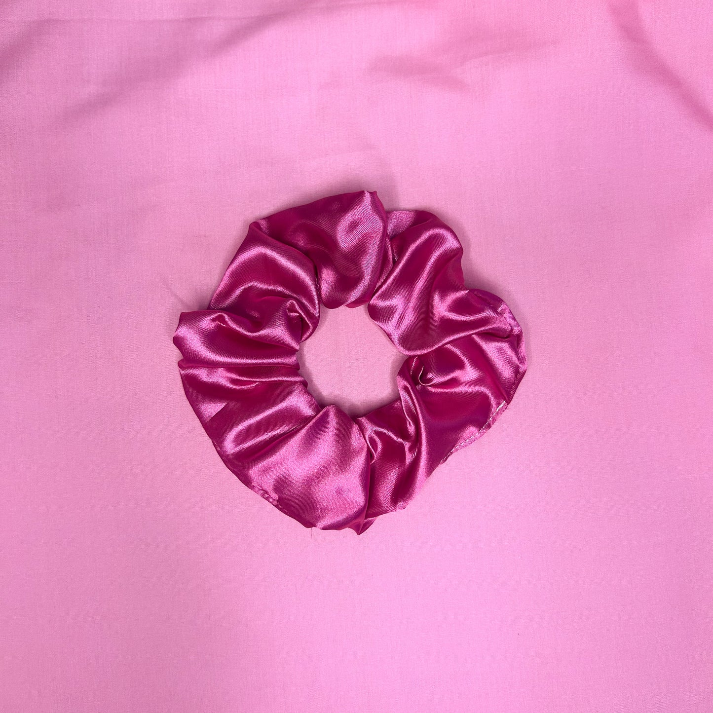 Scrunchie - Hot Pink